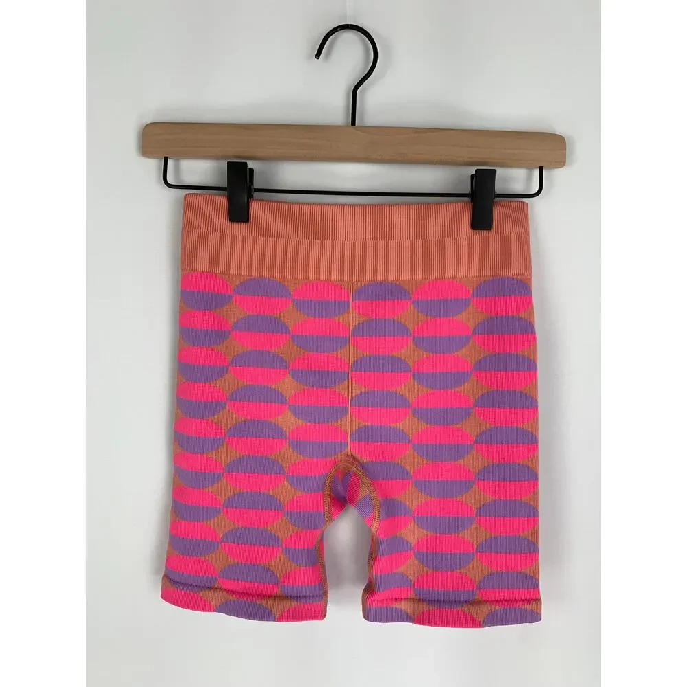 Fabletics Seamless High Waisted 9'' Rib Short Womens Small Pink Rave Geo New